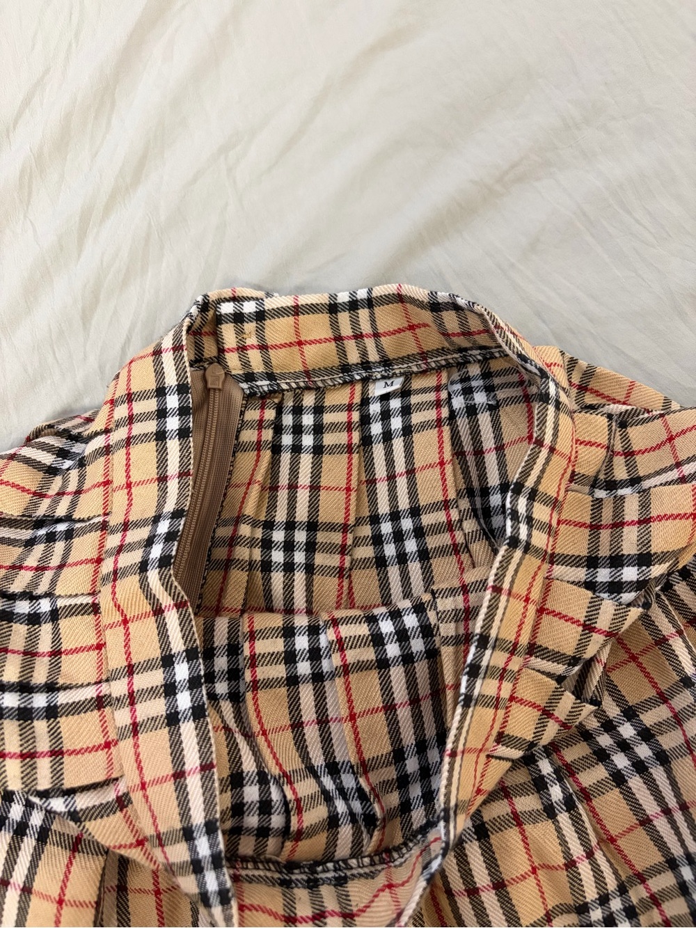 Classic Plaid Pleated Women's Skirt - Beige - Picture 2 of 2